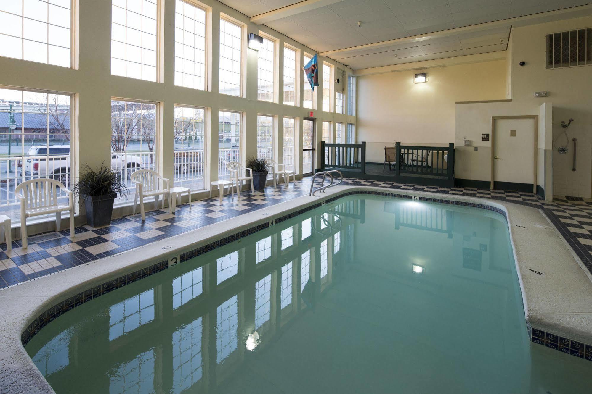 Wingate By Wyndham Downtown - Ship Creek