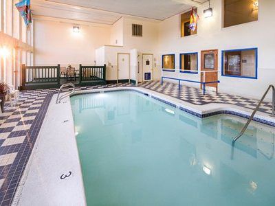 Hotel Wingate By Wyndham Downtown - Ship Creek 2*