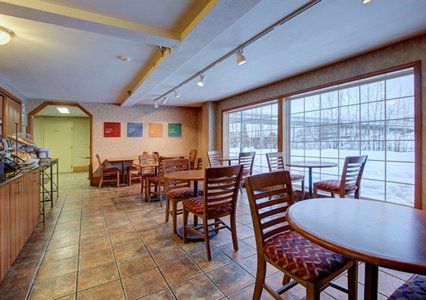 Wingate By Wyndham Downtown - Ship Creek Anchorage