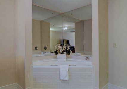 Wingate By Wyndham Downtown - Ship Creek